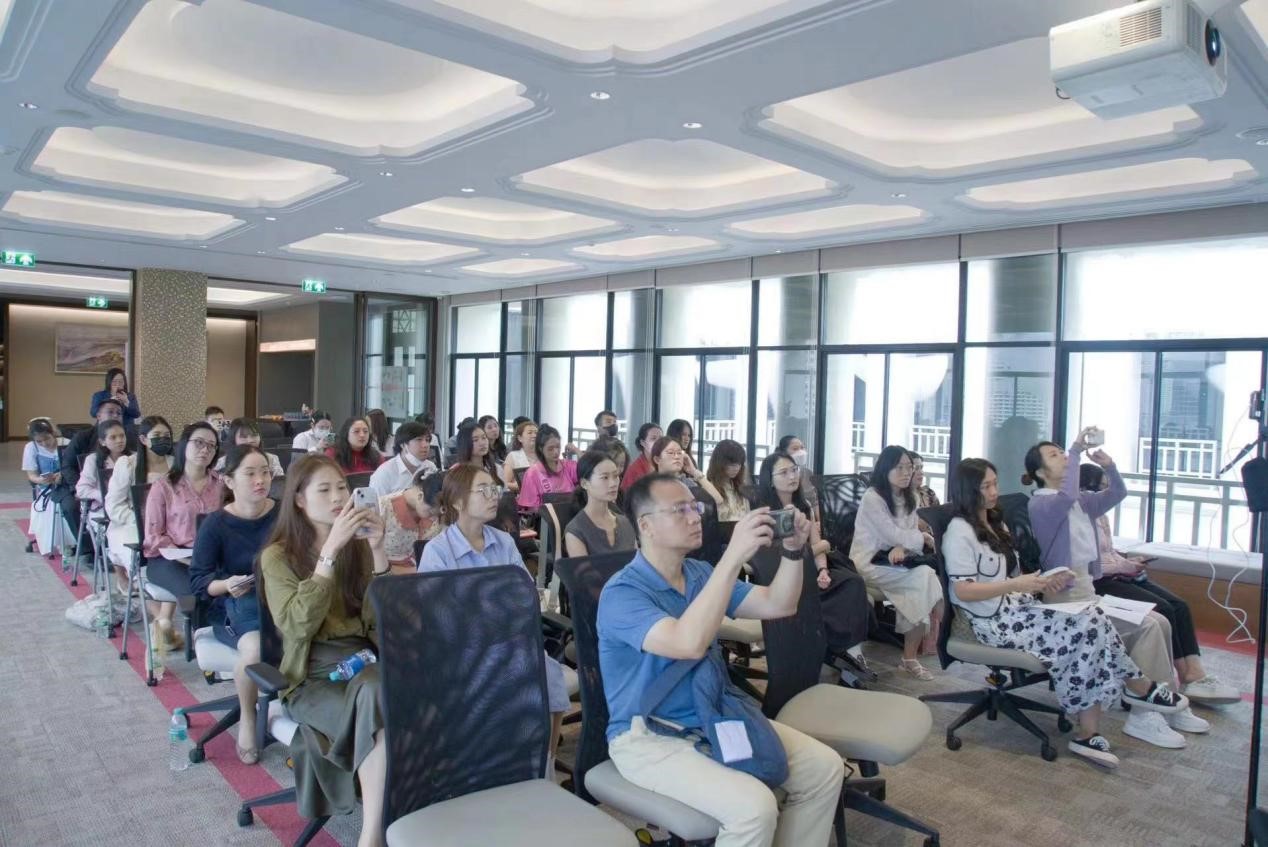 爱游戏官方平台泰邦中文培植精英先生高端培训正在朱拉隆功大学孔子学院实行(图2)